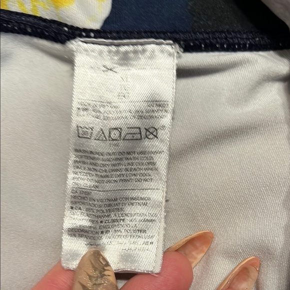 Old Navy Active Go-Dry‎ Full Length Colorful Blue Floral Patterned Leggings - Picture 4 of 5